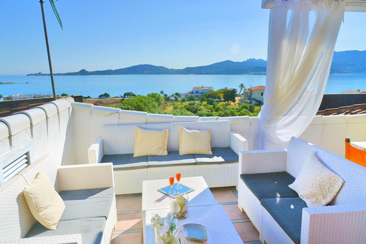 Case Vacanze La Conia Cannigione Ngoại thất bức ảnh